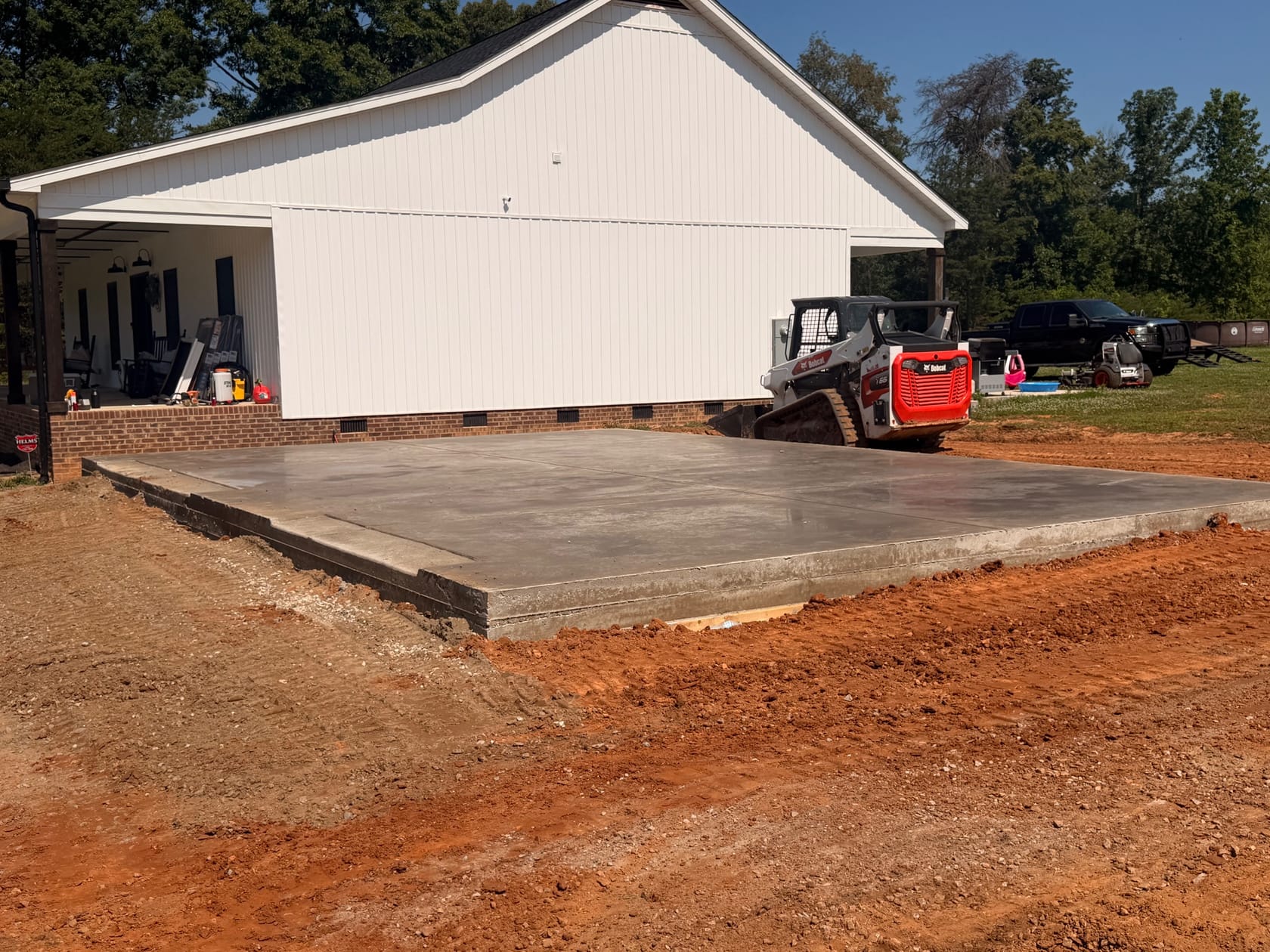 Poured concrete slab and foundation work by AGCS
